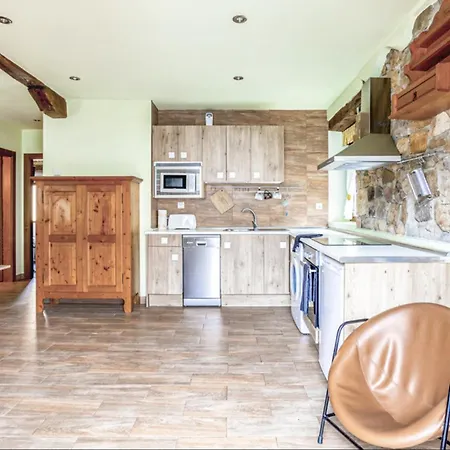 Lägenhet La Tienda De Abajo - Acogedores Con Calefaccion, Parking Y Vistas Al Valle De Soba