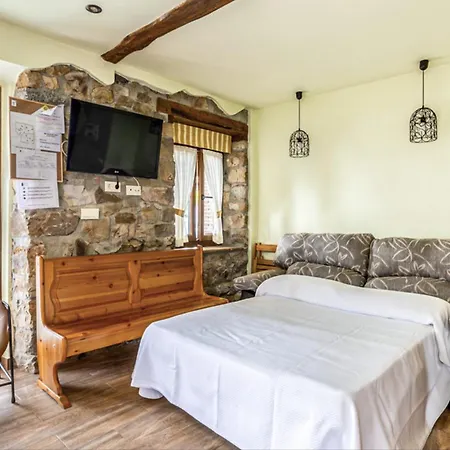 Lägenhet La Tienda De Abajo - Acogedores Con Calefaccion, Parking Y Vistas Al Valle De Soba *